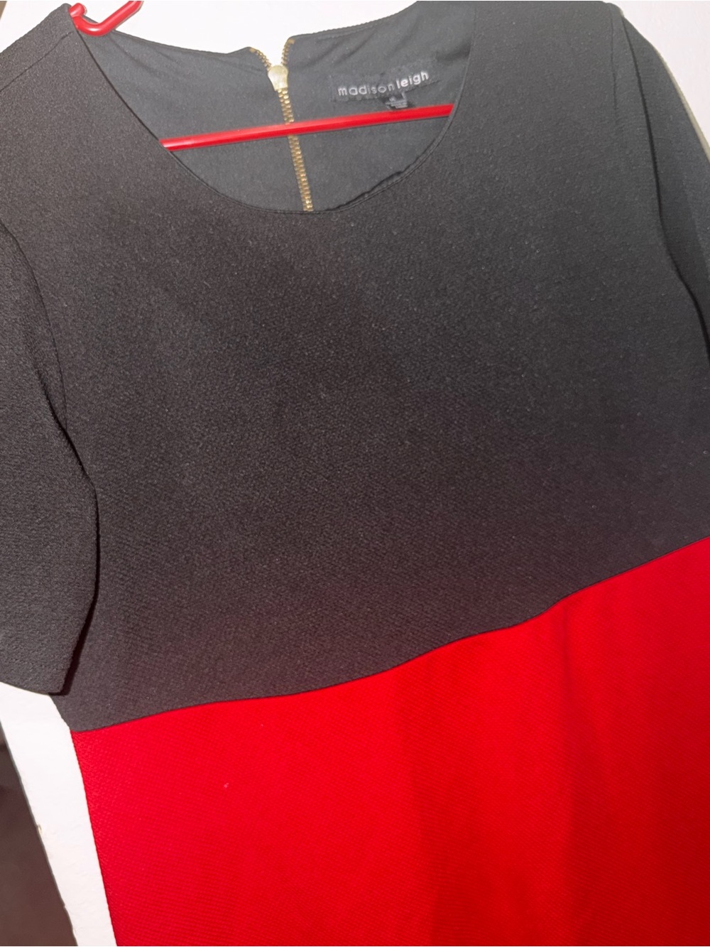 madison leigh Black and Red Colorblock Short Sleeve Tunic